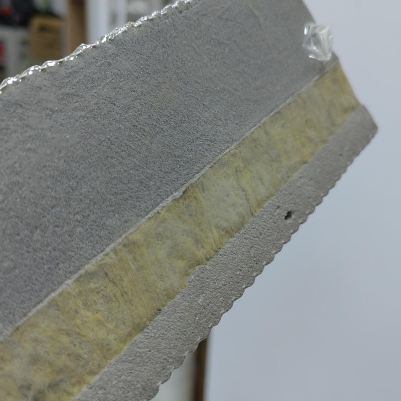 Ⅲ型CQ免拆复合保温模板-河南免拆模板生产厂家价格